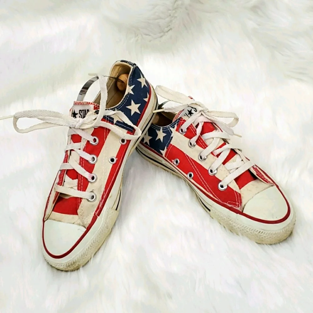 Vintage Converse Chuck Taylor American Flag Patriotic Made USA Kids Size 4